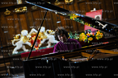 Gdansk. Dwor Artusa. Uroczystosc 65 lecia Radia Gdansk...