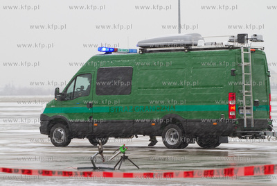 Wojewoda pomorski  przekazal Morskiemu Oddzialowi Strazy...