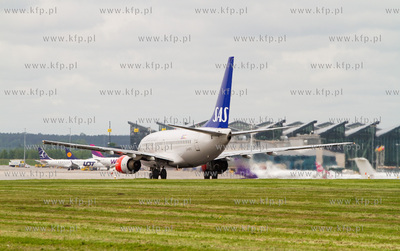 Port Lotniczy Gdansk im. Lecha Walesy. Nz. Boeing 737...