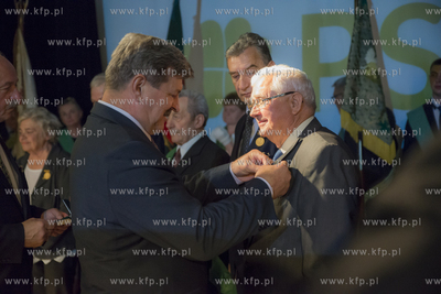 Święto Ludowe w Pelplinie. Nz. Jarosław Kalinowski...