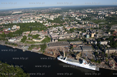 Szczecin z lotu ptaka. 13.05.2009r fot. Kacper Kowalski...