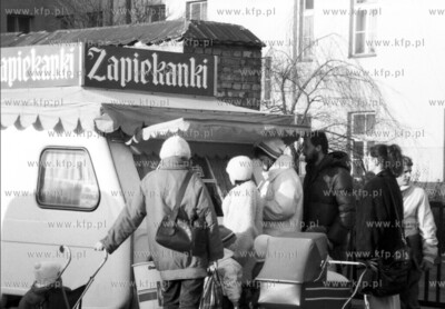 Budka z zapiekankami na Targu Weglowym w Gdansku. Zapiekanka...