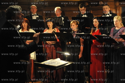 Polski Chor Kameralny Schola Cantorum Gedanensis pod...