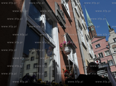 Manifestacja 1 majowa z okazji Swieta Pracy zorganizowana...