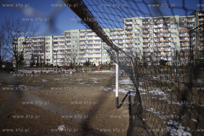 Gdansk Zaspa. Boisko przy ul Dywizjonu 303.
07.03.2011
fot....