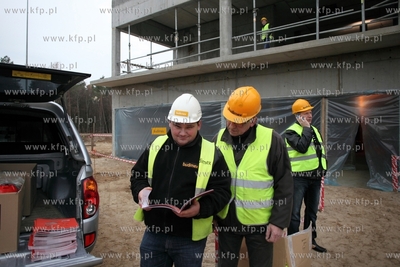 Uroczystosc zawieszenia wiechy na budynku Lokalnego...