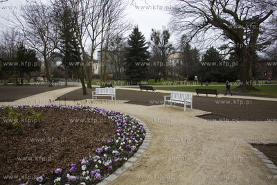 Sopot. Park przy Willi Herbstów.
30.03.2017
fot....