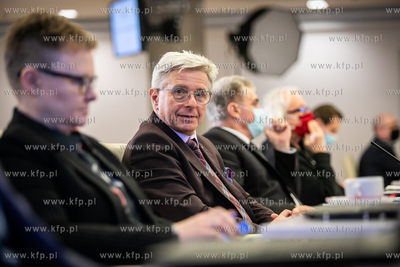 Stadion Gdańsk. Nadzwyczajna sesja Rady Miasta Gdańska....
