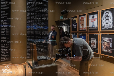 Oprowadzanie dziennikarzy po wystawie stałej MIIWŚ.
08.07.2024
fot....