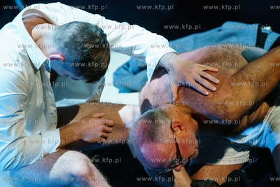 Gdańsk, Teatr Wybrzeże. Malarnia. Próba medialna...