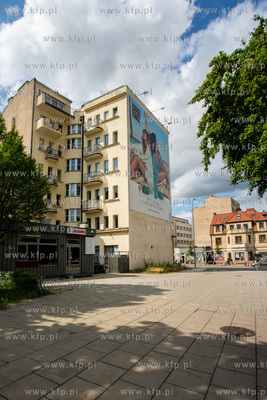 Gdynia, Skwer Stefana Żeromskiego bez Infoboxu. 14.07.2023...