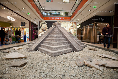 Gdansk. Wrzeszcz. Centrum handlowe Galeria Baltycka....