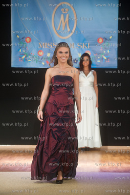 Gminny Dom Kultury w Pierwoszynie. Gala Finalowa Miss...
