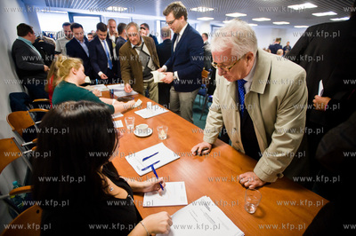 Gdansk. Manhattan. Wybory przewodniczacego Platformy...