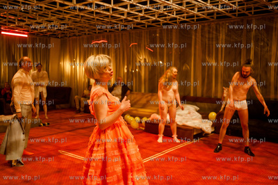 Gdansk. Teatr Wybrzeze. Scena Malarnia. Proba medialna...