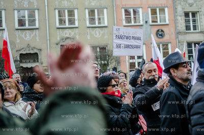 Gdansk. Manifestacja w obronie Wolnych Mediow zorganizowana...