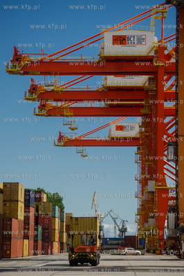 Dzien otwarty Baltyckiego Terminala Kontenerowego w...