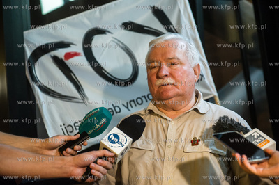 Gdansk. Europejskie Centrum Solidarnosci. Spotkanie...