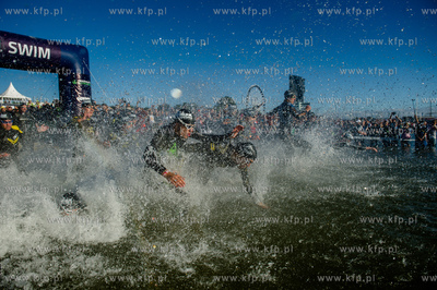 Zawody Herbalife Ironman 70.3 Gdynia 2016.
07.08.2016
fot....