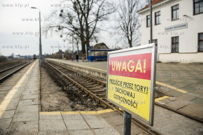 Przystanek kolejowy Żukowo Wschodnie.
04.03.2017
fot....