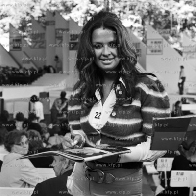 XII Miedzynarodowy Festiwal Piosenki w Sopocie. Eva...