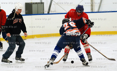 Otwarcie sezonu na lodowisku Gdynskiego Osrodka Sportu...