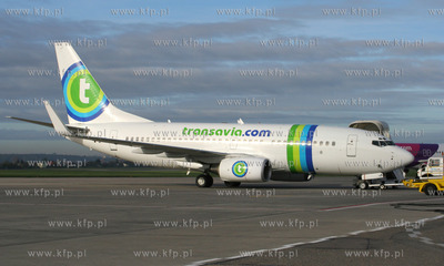 Gdansk,Rebiechowo. Nz. Boeing 737-7K2 linii Transavia

REG.PH-XRE

16.10.2006



fot....