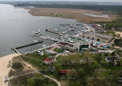 Gdansk. Nz. Marina na Gorkach zachodnich.
01.05.2008
Sebastian...