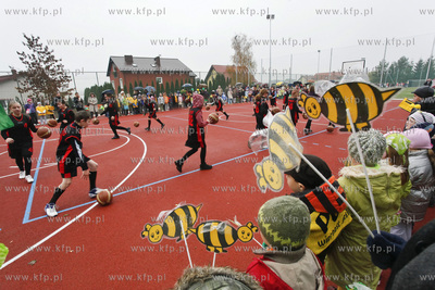 Pszczolki. Uroczyste otwarcie kompleksu boisk sportowych...