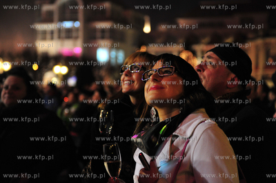 Pokaz fajerwerkow na sopockim molo z okazji nowego...