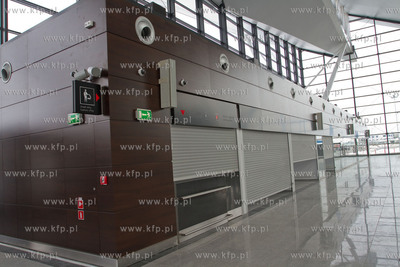 30 najaktywniejszych fanow lotniska na facebooku mialo...