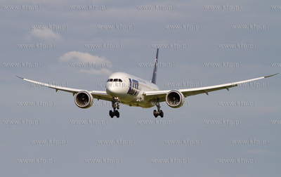 Nielada niespodzianka spotkala pasazerow lecacych Bingo...