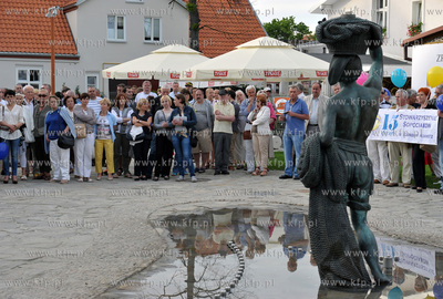 Sopot. Plac z Jasiem Rybakiem, na tylach klubu Spatif....