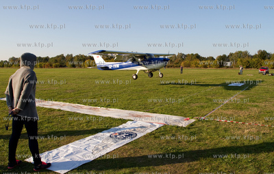 Aeroklub Gdanski w Pruszczu Gdanskim. Bryza Extra 2014....