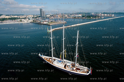 Tall Ships' Races 2009 w Gdyni z lotu ptaka. Zlot Wielkich...