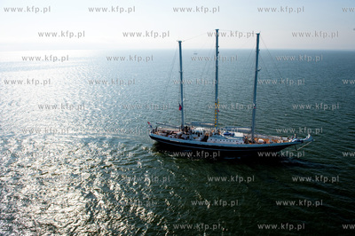 Tall Ships' Races 2009 w Gdyni z lotu ptaka. Zlot Wielkich...