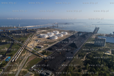 Port Północny w Gdańsku. Terminal Masowy, Zbiorniki...