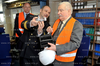 Terminal DCT w Gdansku. Prezydent Lech Walesa, z Prezydentem...