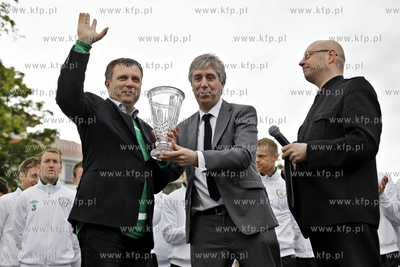 Ceremonia powitania drużyny Irlandii na Placu Przyjaciol...