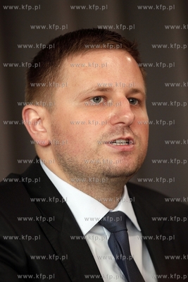 Gdansk. Konferencja prasowa prezesa Amber Gold Marcina...