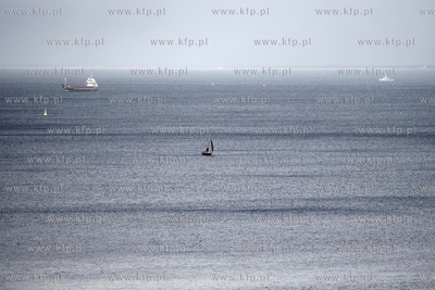 Zatoka Gdanska widziana z gdynskiego klifu.

09.10.2012
fot.Krzysztof...