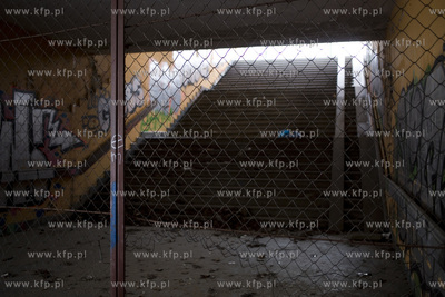 Nieczynny przystanek SKM Gdańsk Nowe Szkoty.
07.02.2017
fot....