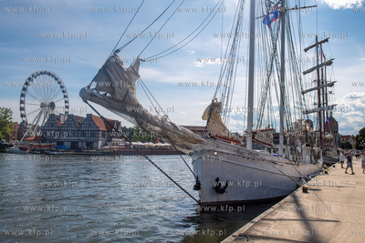 Baltic Sail 2023. Parada żaglowców po wodach Zatoki...