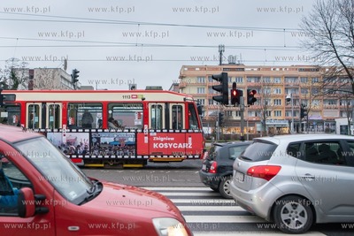 Gdańsk Wrzeszcz. Przytanek tramwajowy Klonowa. Nz.Tramwaj...