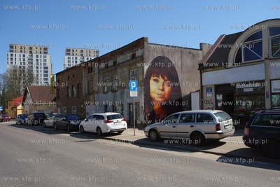 Gdańsk, Wrzeszcz, ul. Partyzantów.  Nz. Druga, poprawiona...