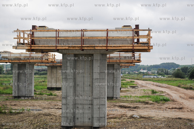 Gdansk. Budowa obwodnicy poludniowej.
01.08.2011
fot....