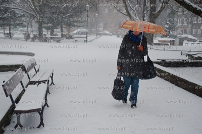Gdansk. Zima i obfite opady sniegu wrocily do miasta.
08.01.2012
fot....