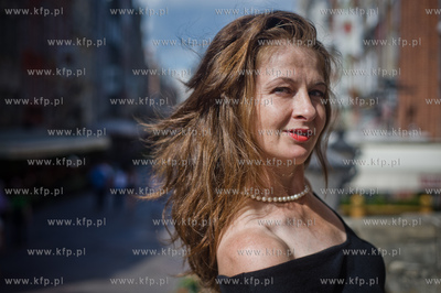 Gdansk. Ul. Dluga. Aktorka z Gdanska, mieszkajaca obecnie...