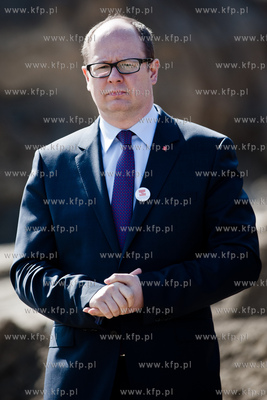 Gdansk. Uroczystosc wmurowania kamienia wegielnego...