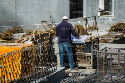 Gdynia. Budowa kompleksu mieszkalno-uslugowego Baltiq...